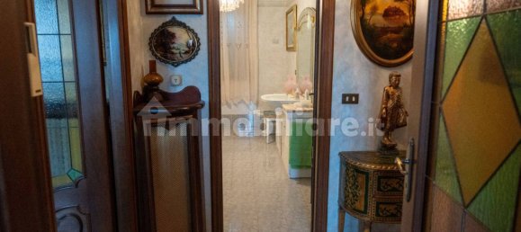 Villa de 4 dormitorios en Chivasso, Italy No. 250923 5