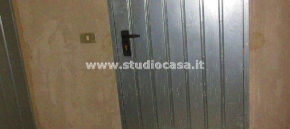 3 rooms Apartment in Spinone al Lago, Italy No. 117597 20