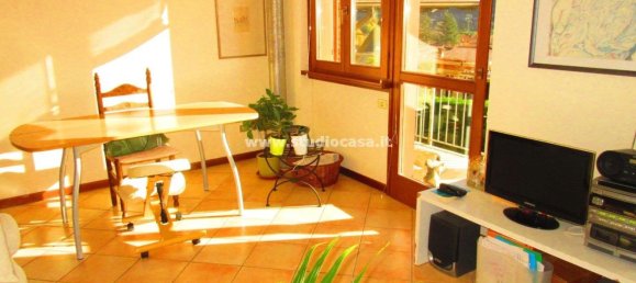 3 rooms Apartment in Spinone al Lago, Italy No. 117597 10