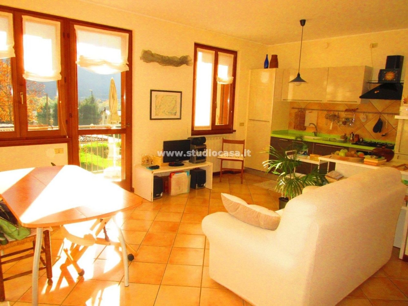 3 rooms Apartment in Spinone al Lago, Italy No. 117597
