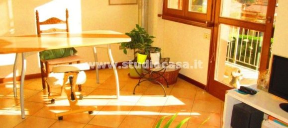 3 rooms Apartment in Spinone al Lago, Italy No. 117597 12