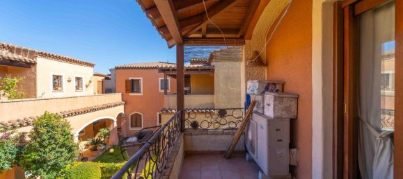 3-salle Appartement à Olbia, Italy No. 21579 20