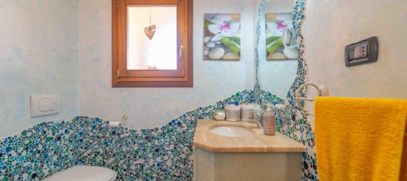 3-salle Appartement à Olbia, Italy No. 21579 19