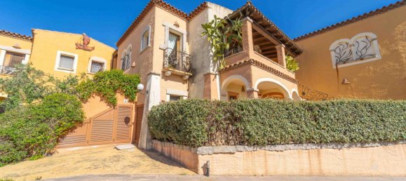 3-salle Appartement à Olbia, Italy No. 21579 2