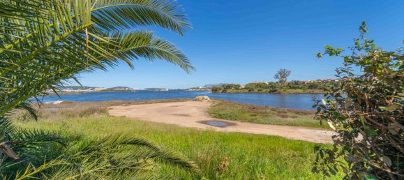 3-salle Appartement à Olbia, Italy No. 21579 27