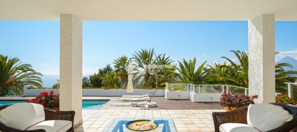 7 bedrooms Villa in Altea, Spain No. 190499 6
