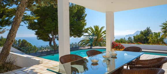 7 bedrooms Villa in Altea, Spain No. 190499 5