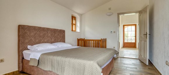 5 bedrooms Villa in Budva, Montenegro No. 354 30