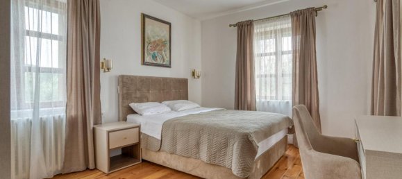 5 bedrooms Villa in Budva, Montenegro No. 354 4