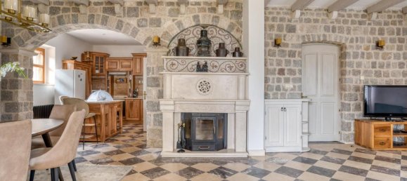 5 bedrooms Villa in Budva, Montenegro No. 354 20