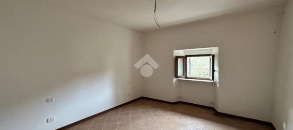 4-Zimmer Haus in Foligno, Italy, Nr. 107161 2