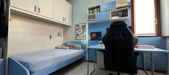 8-salle Villa à Palazzolo sull'Oglio, Italy No. 6551 6