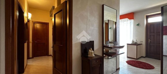 8-salle Villa à Palazzolo sull'Oglio, Italy No. 6551 22