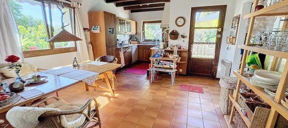 3 chambres Maison à San-Giuliano, France No. 69778 5