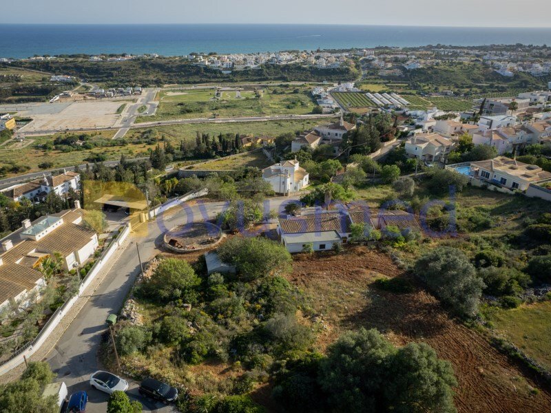 Terreno em Albufeira, Portugal 5724 m² N.º 119639