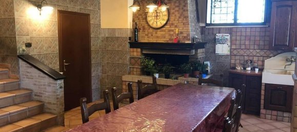 4 rooms Villa in Fiano Romano, Italy No. 34408 4