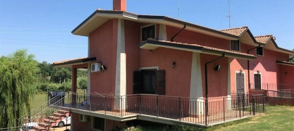 4 rooms Villa in Fiano Romano, Italy No. 34408 11