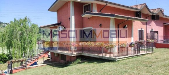 4 rooms Villa in Fiano Romano, Italy No. 34408 3