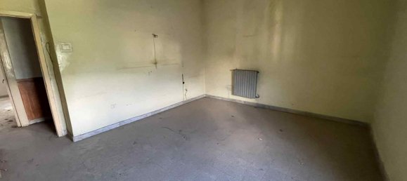 4 rooms Apartment in Montella, Italy No. 278436 11