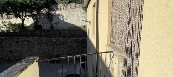 4 rooms Apartment in Montella, Italy No. 278436 6