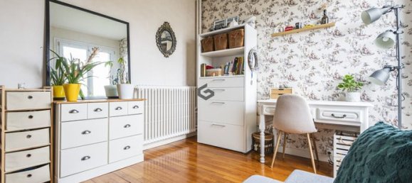 4-salle Appartement à Reims, France No. 314165 2