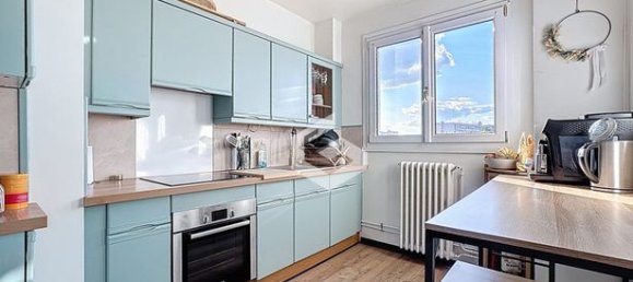 4-salle Appartement à Reims, France No. 314165 3