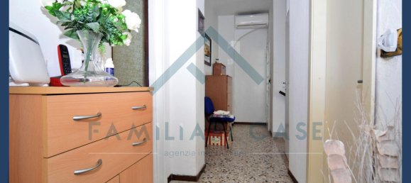 5-Zimmer Haus in Castronno, Italy, Nr. 179211 11