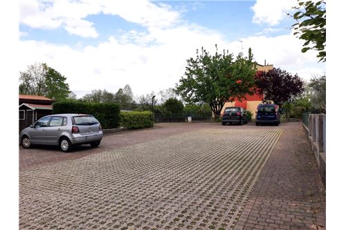 1 bedroom Apartment in Susegana, Italy No. 304827