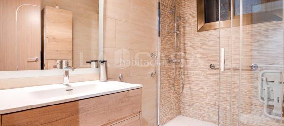 2 bedrooms Apartment in Badalona, Spain No. 47312 37