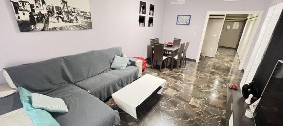Apartamento de 3 dormitorios en Alzira, Spain No. 135570 2