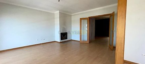 3 bedrooms Apartment in Oliveira de Azemeis, Portugal No. 11308 4