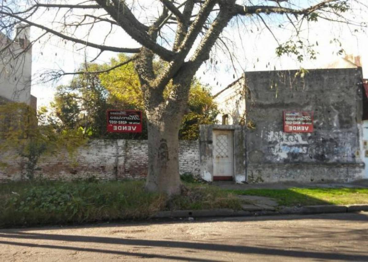 Terreno en Lanús, Argentina No. 112613