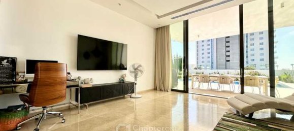 5 bedrooms Villa in Paphos, Cyprus No. 14723 9