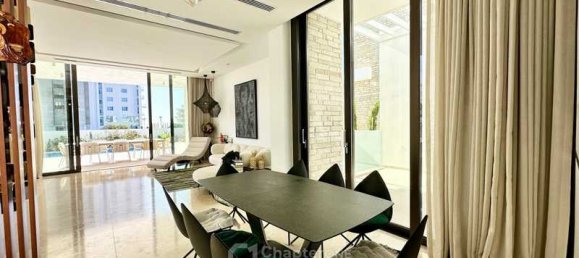 5 bedrooms Villa in Paphos, Cyprus No. 14723 8