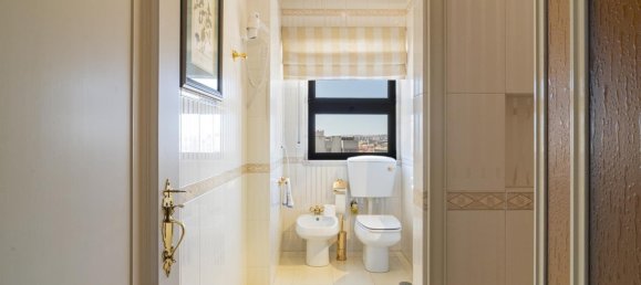 4 bedrooms Apartment in Lisbon, Portugal No. 145221 14