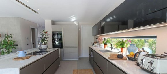 4 bedrooms Villa in Lagoa, Portugal No. 7527 5