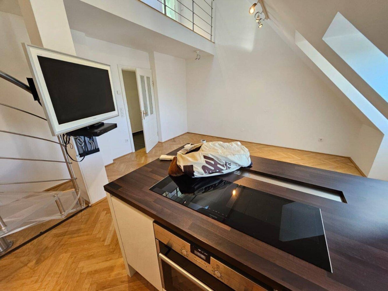 3غرفة منزل ذو طابقين في Alsergrund, Austria رقم 208655