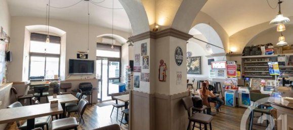 110m² Commercial property in Bastia, France No. 304892 3