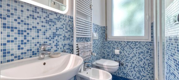 2 bedrooms Apartment in Bologna, Italy No. 362538 10