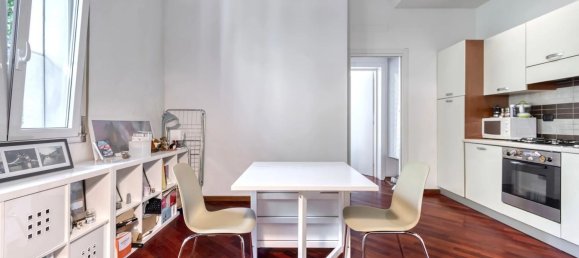 2 bedrooms Apartment in Bologna, Italy No. 362538 2