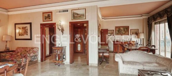 8-Zimmer Wohnung in Palermo, Italy, Nr. 109328 3