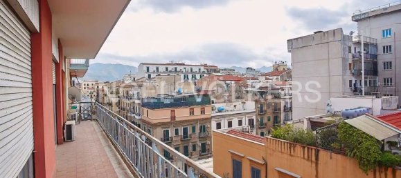 8-Zimmer Wohnung in Palermo, Italy, Nr. 109328 11