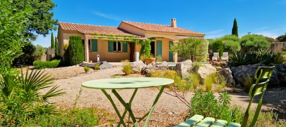 4 bedrooms Villa in Uzes, France No. 283452 9