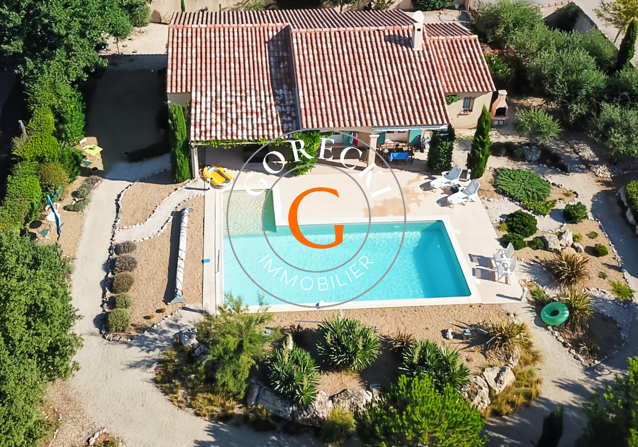 4 bedrooms Villa in Uzes, France No. 283452