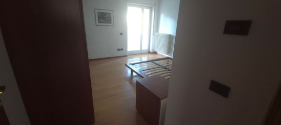 6 rooms Apartment in Trento, Italy No. 167080 14