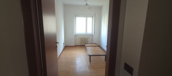 6 rooms Apartment in Trento, Italy No. 167080 7