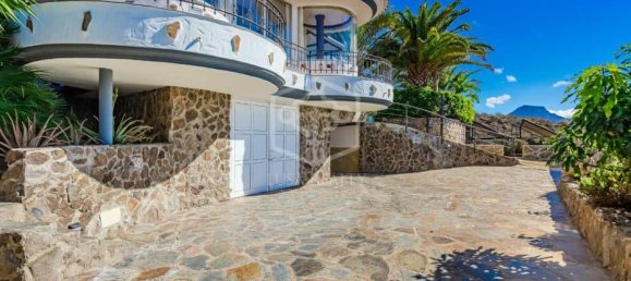 Вилла с 6 спальнями в Адехе, Испания № 16372 26