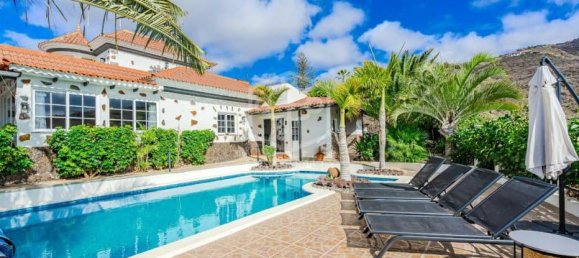 Вилла с 6 спальнями в Адехе, Испания № 16372 23