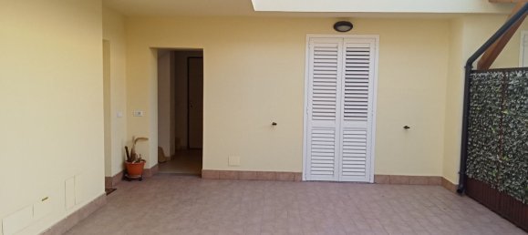 Квартира с 3 комнатами в Торторето, Италия № 256948 7