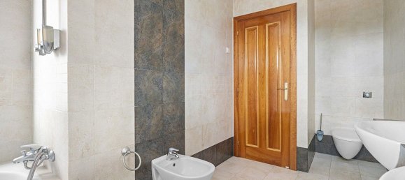 5 bedrooms House in Alicante, Spain No. 184293 22